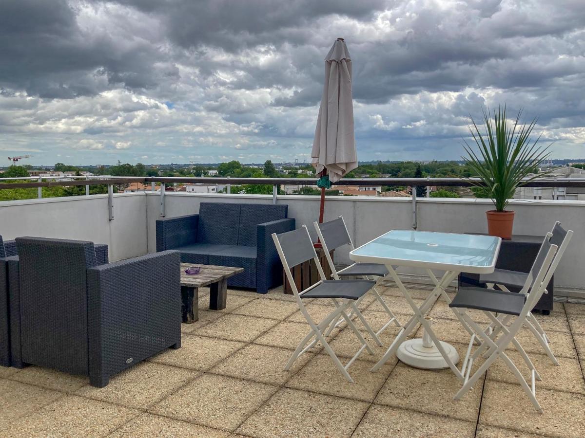 Proche Bordeaux Appartement 75 M2 Rooftop Bruges Exterior foto
