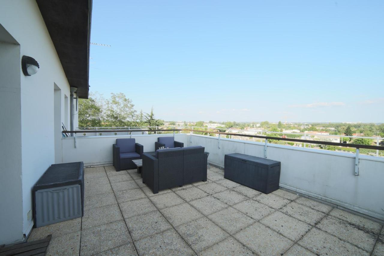 Proche Bordeaux Appartement 75 M2 Rooftop Bruges Exterior foto